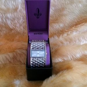 Bangle silver in color watch